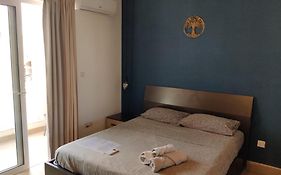 Airport Accommodation Bedroom With Bathroom Self Check In And Self Check Out Air-Condition Included